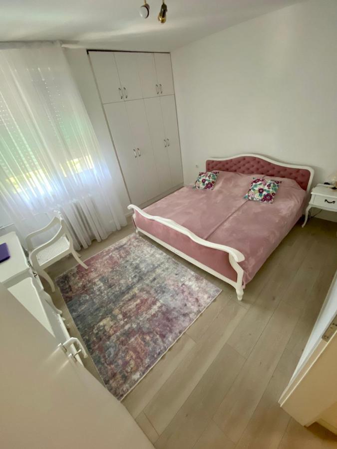 Crystal Rose - Center Apartment Scopia Exterior foto